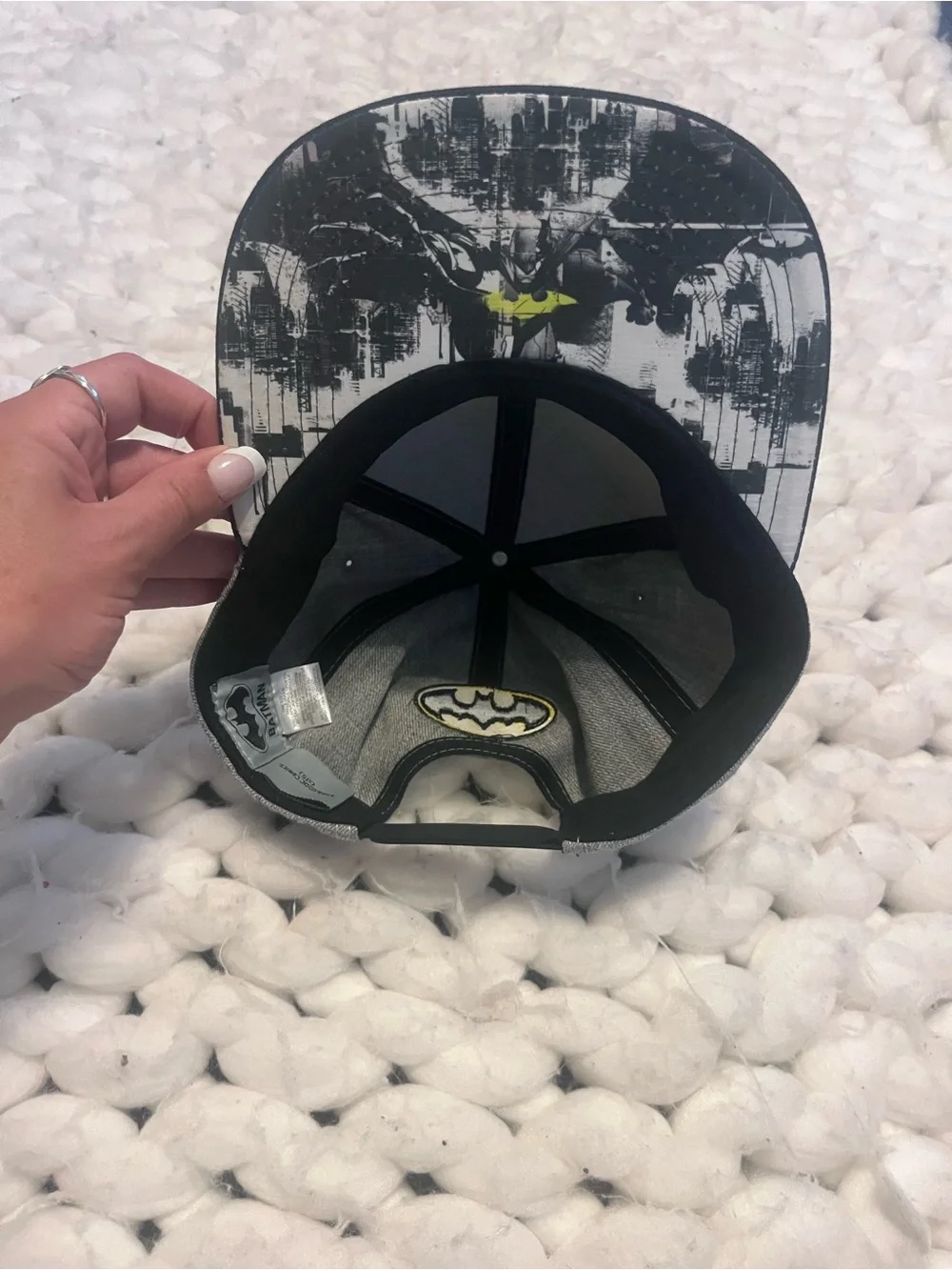 Batman Snapback Hat - Gray and Black with Yellow Accent | OS